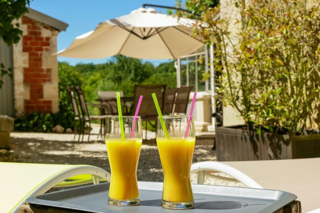 Maison Qui s'y frotte s'y pique Robert-Espagne Exterior foto